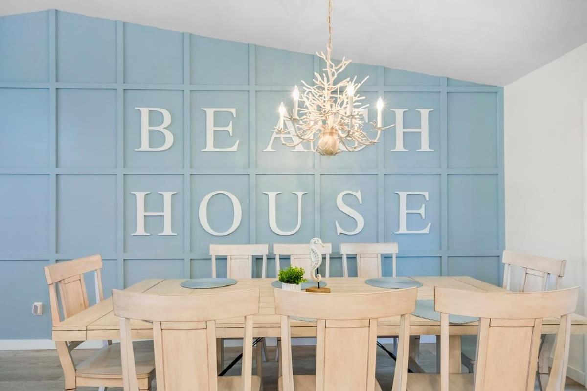 The St Augusdream Renovated Beach House Sleeps 8 Walk To Beach Saint Augustine Exterior foto
